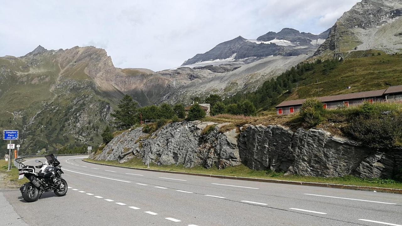Hotel Simplon-Blick Екстер'єр фото